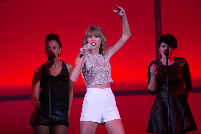Taylor Swift at We Can Survive 2014 — photo 204