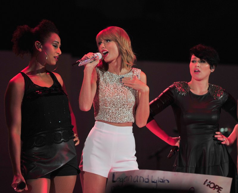 Taylor Swift at We Can Survive 2014 — photo 229