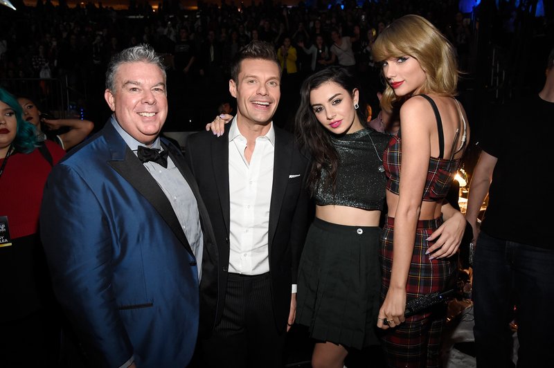 Taylor Swift at Z100's Jingle Ball 2014 — photo 139