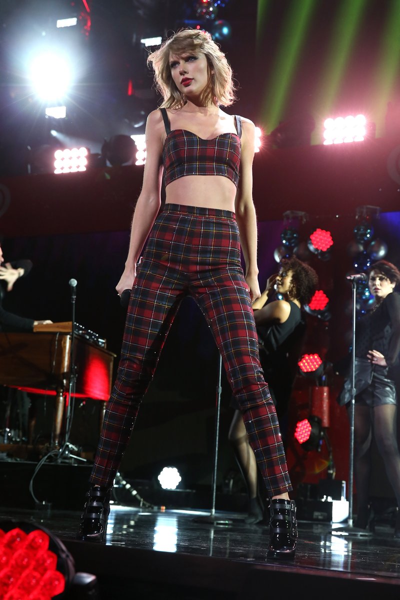 Taylor Swift at Z100's Jingle Ball 2014 — photo 165