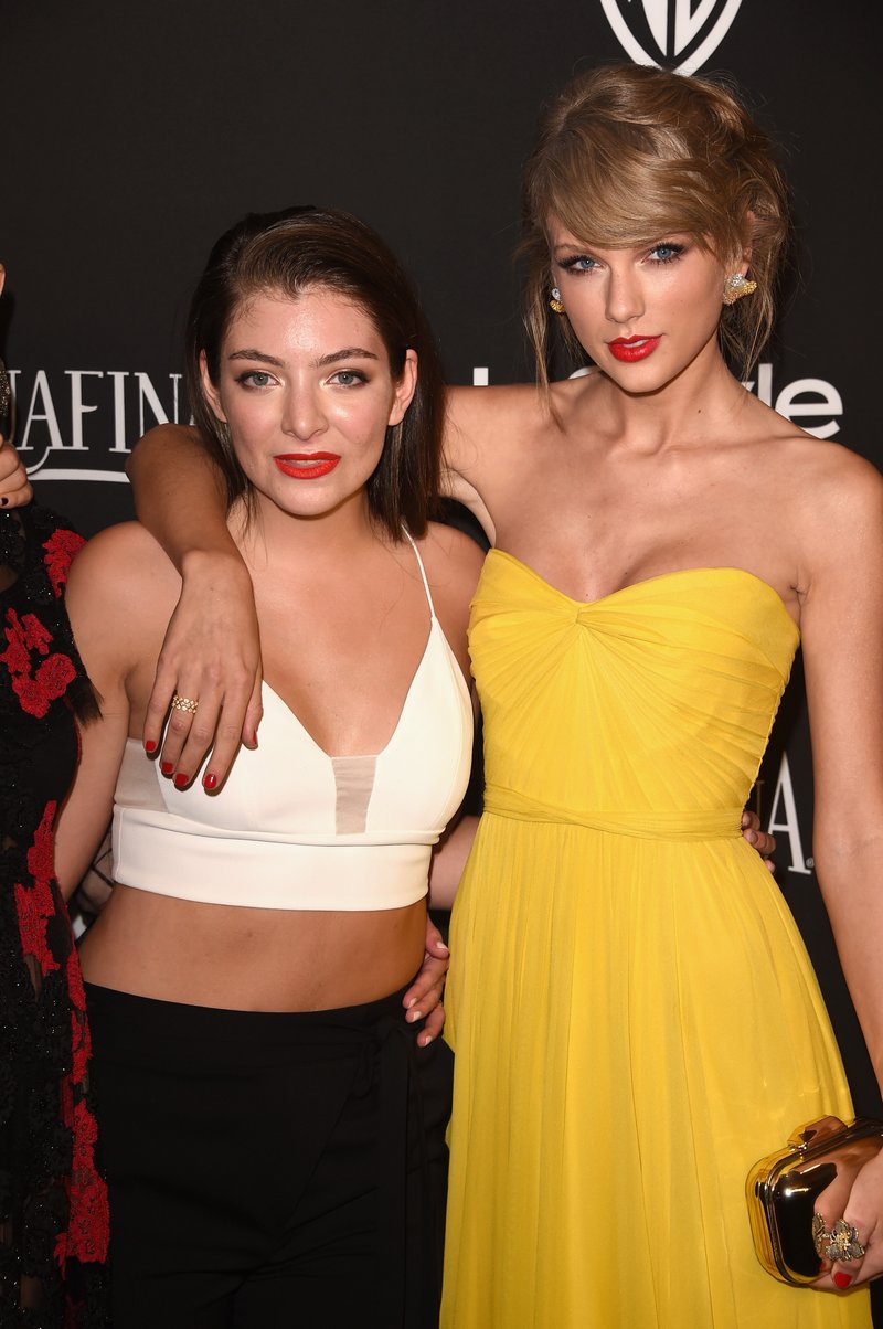 Taylor Swift at 16th Annual Warner Bros. And InStyle Post-Golden Globe Party — photo 6