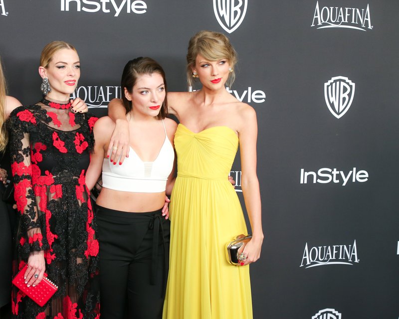 Taylor Swift at 16th Annual Warner Bros. And InStyle Post-Golden Globe Party — photo 58