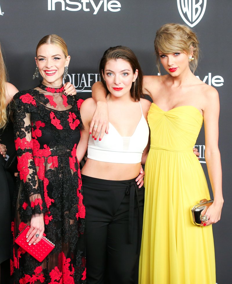 Taylor Swift at 16th Annual Warner Bros. And InStyle Post-Golden Globe Party — photo 60