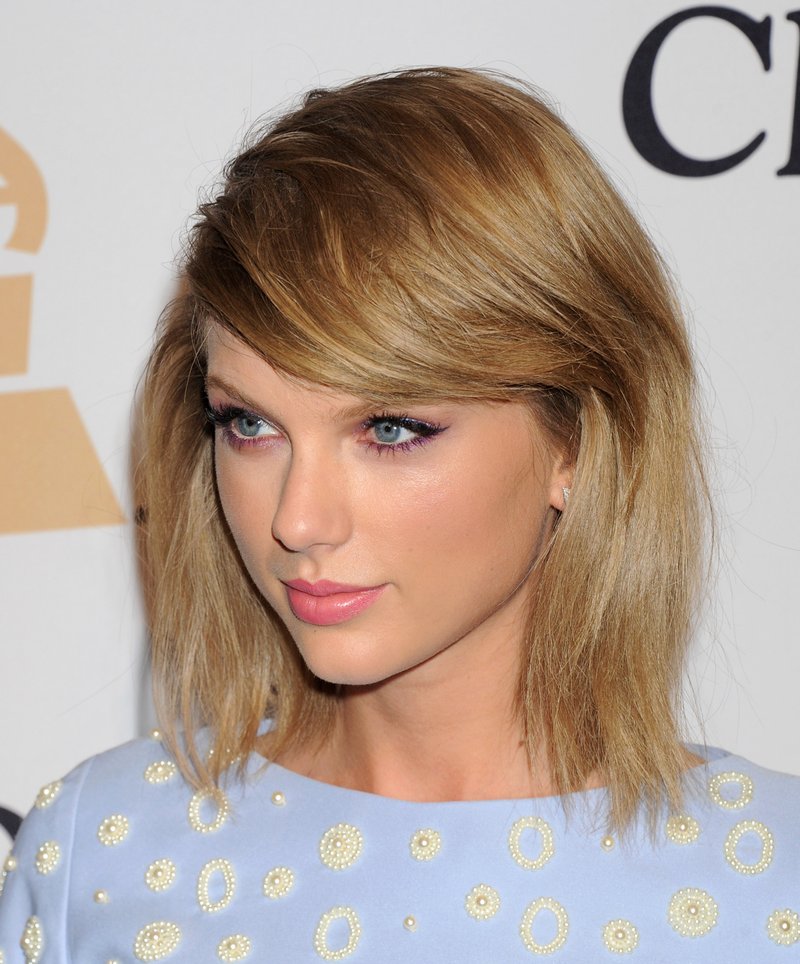 Taylor Swift at 57th Annual GRAMMY Awards - Pre-GRAMMY Gala And Salute To Industry Icons Honoring Martin Bandier — photo 160