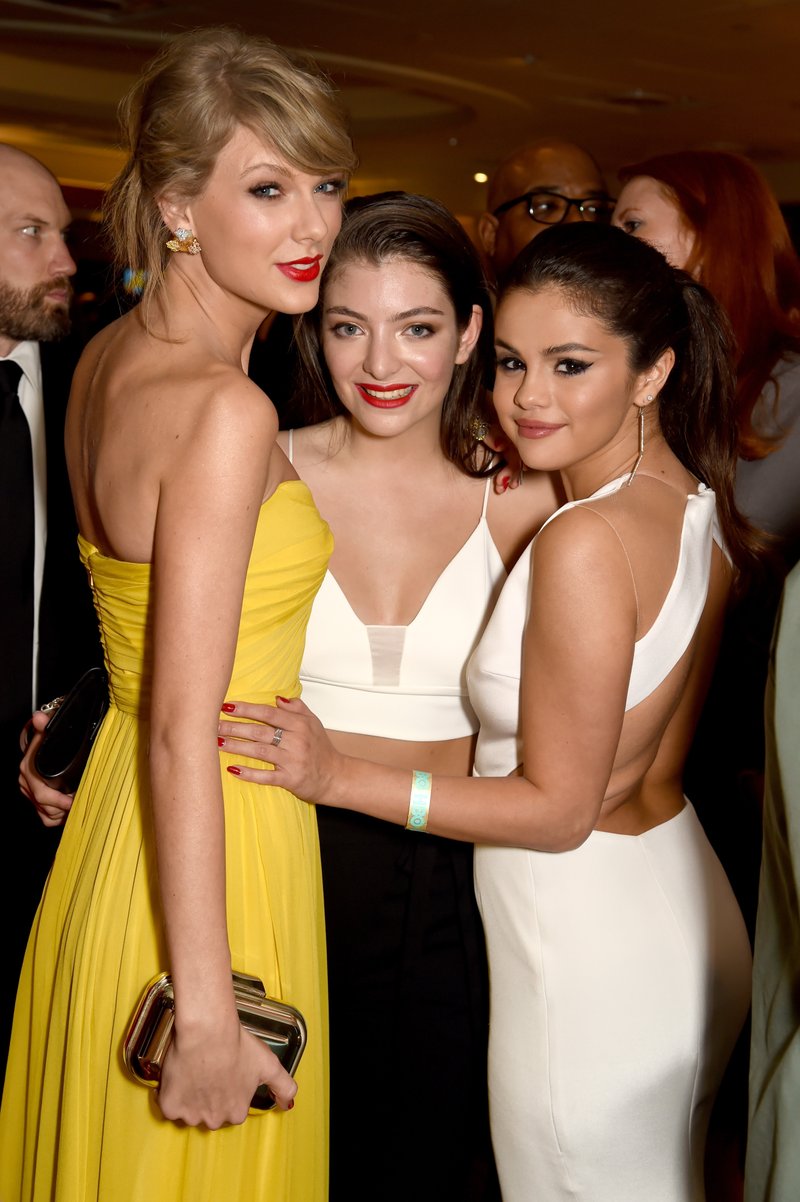 Taylor Swift at HBO's Official Golden Globe Awards After Party — photo 3