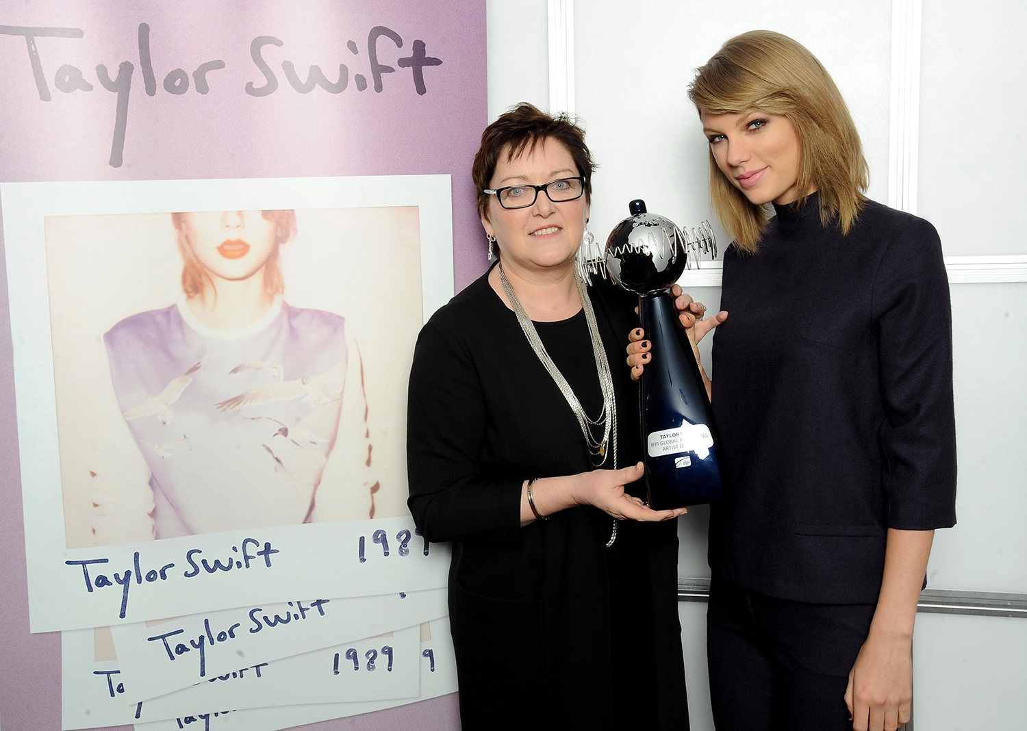 Taylor Swift at IFPI Global Recording Artist Of 2014 Award — photo 3