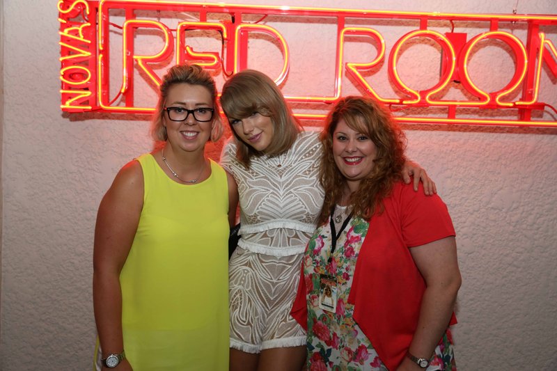 Taylor Swift at Nova's Red Room Meet & Greet — photo 11