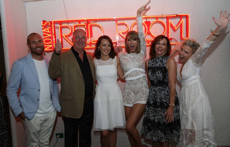 Taylor Swift at Nova's Red Room Meet & Greet — photo 26