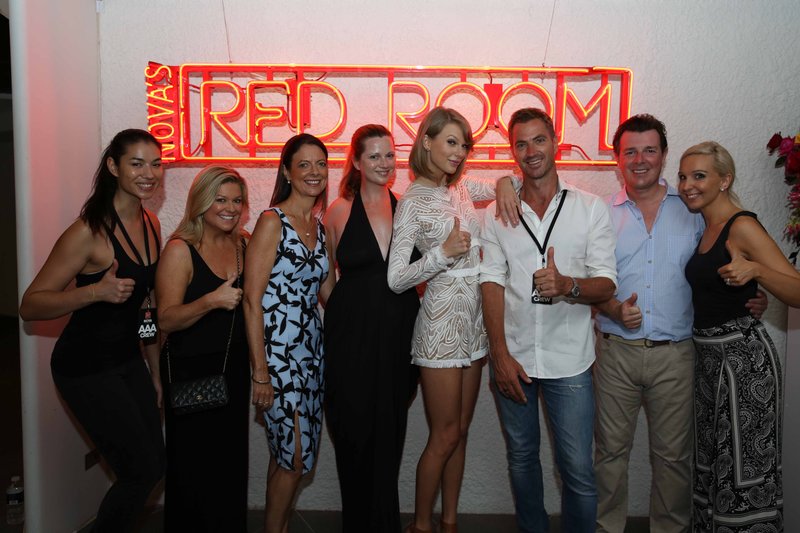 Taylor Swift at Nova's Red Room Meet & Greet — photo 28