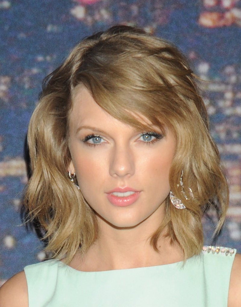 Taylor Swift at SNL 40th Anniversary Celebration — photo 163