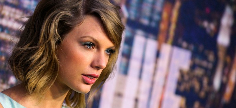 Taylor Swift at SNL 40th Anniversary Celebration — photo 291