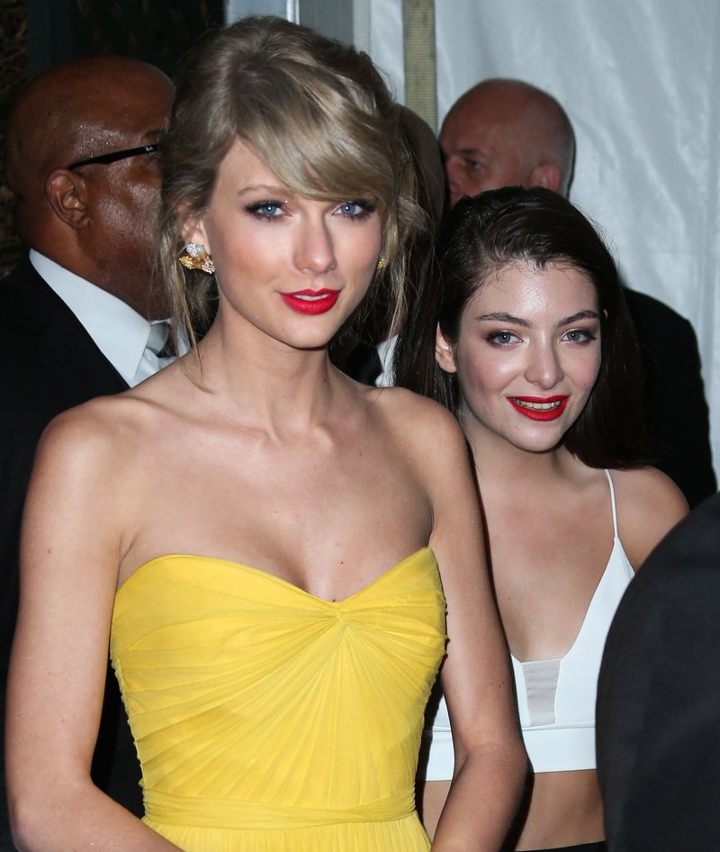 Taylor Swift at The Weinstein Company & Netflix's 2015 Golden Globes After Party — photo 21