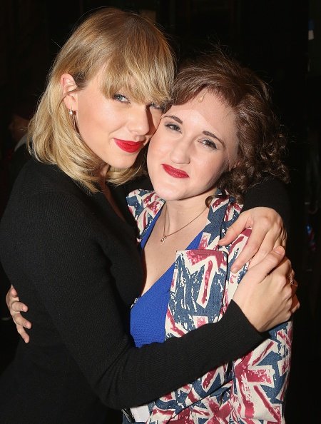 Taylor Swift at "Kinky Boots" - Backstage — photo 67