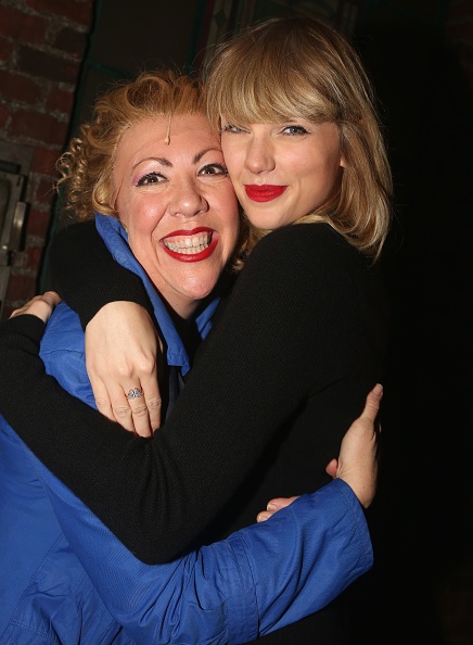 Taylor Swift at "Kinky Boots" - Backstage — photo 78