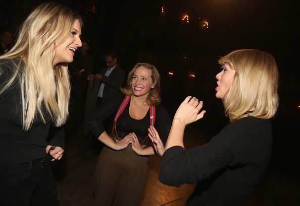 Taylor Swift at "Kinky Boots" - Backstage — photo 101