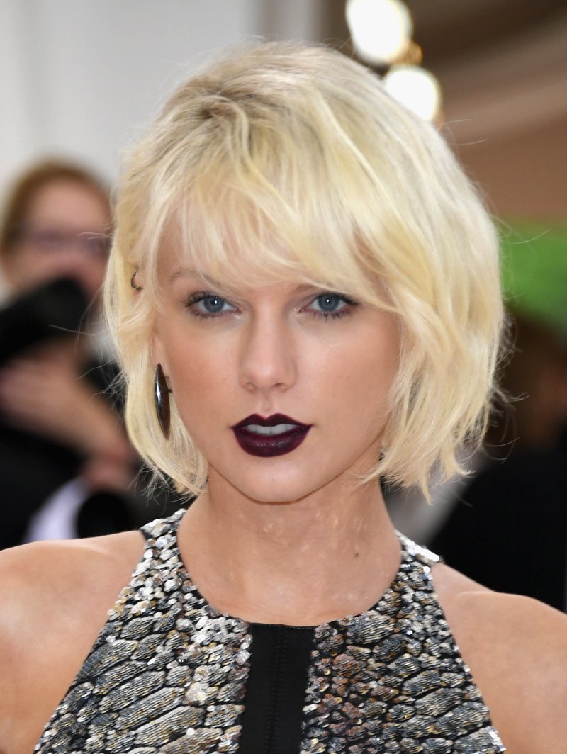 Taylor Swift at "Manus x Machina: Fashion In An Age Of Technology" Costume Institute Gala — photo 62