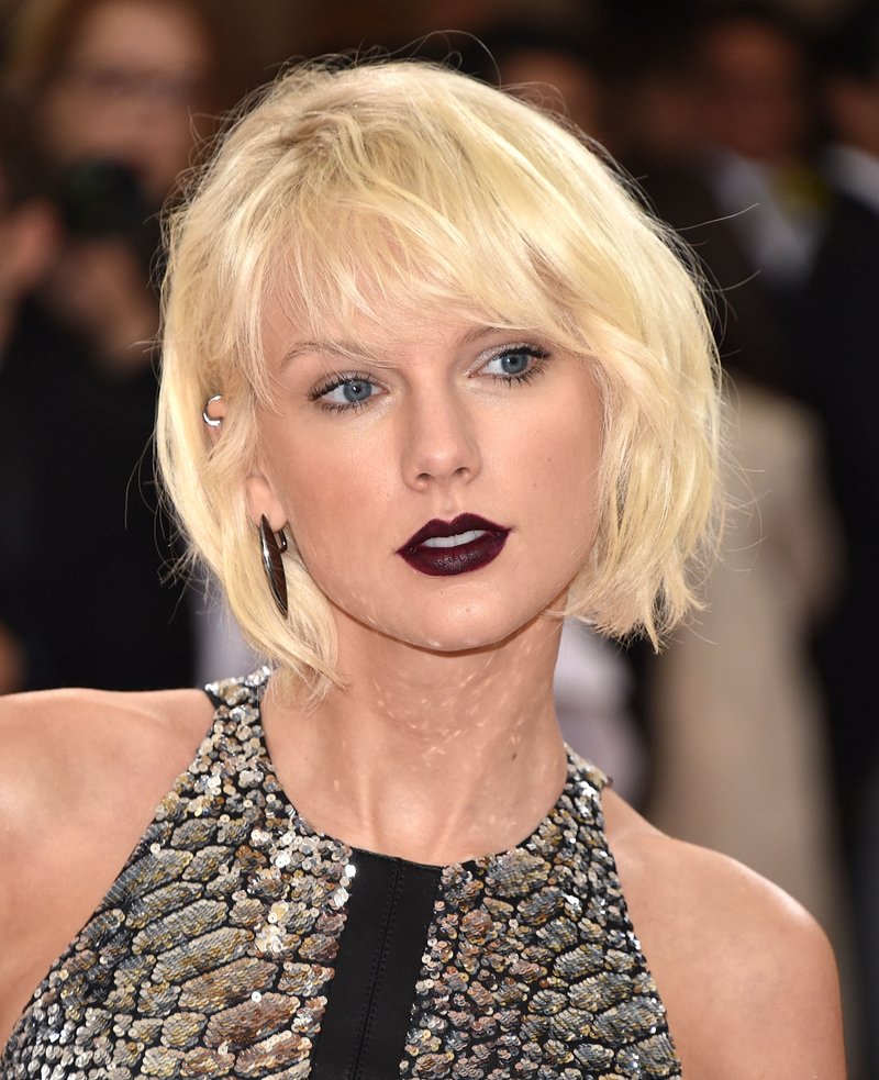 Taylor Swift at "Manus x Machina: Fashion In An Age Of Technology" Costume Institute Gala — photo 91