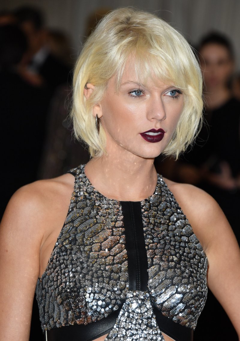 Taylor Swift at "Manus x Machina: Fashion In An Age Of Technology" Costume Institute Gala — photo 105