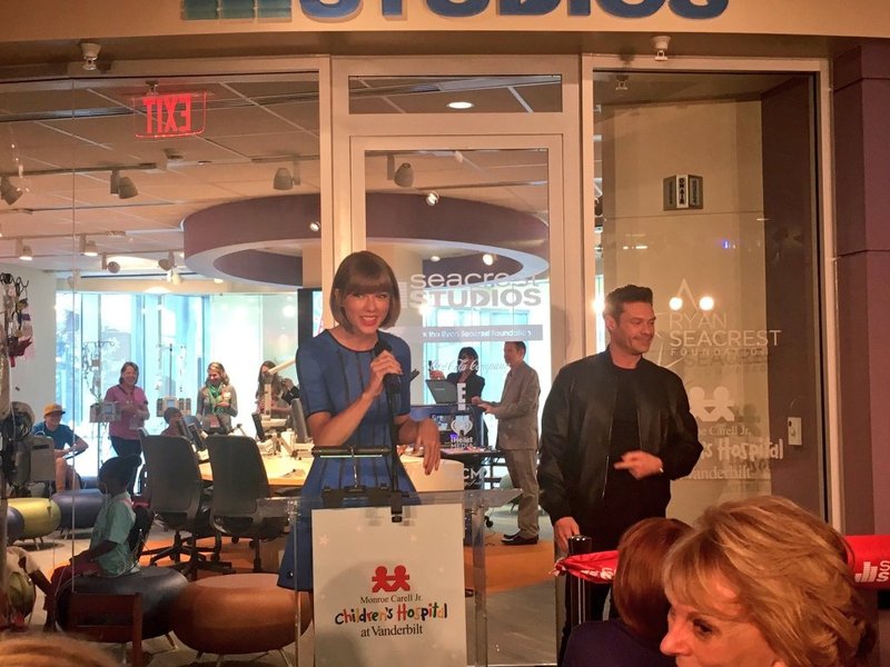 Taylor Swift at Seacrest Studios Opening — photo 11