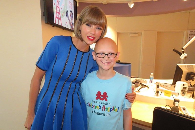 Taylor Swift at Seacrest Studios Opening — photo 15