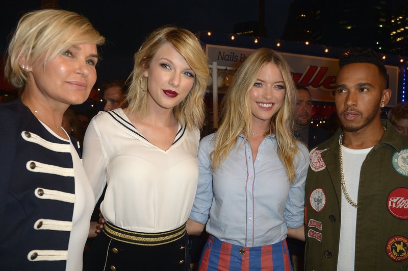 Taylor Swift at #TOMMYNOW Women's Runway Show — photo 9