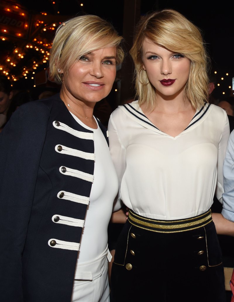 Taylor Swift at #TOMMYNOW Women's Runway Show — photo 26