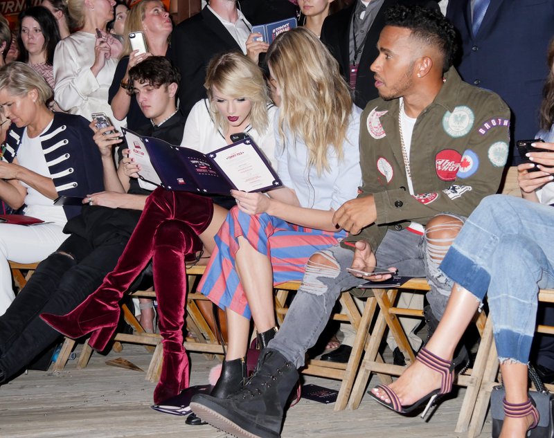 Taylor Swift at #TOMMYNOW Women's Runway Show — photo 42