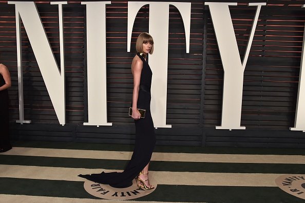 Taylor Swift at 2016 Vanity Fair Oscar Party — photo 53