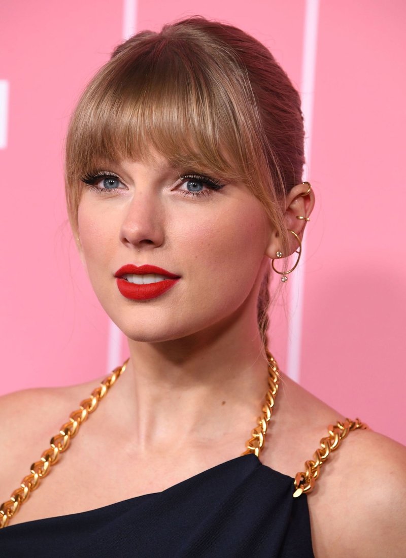 Taylor Swift at 2019 Billboard Women In Music — photo 126