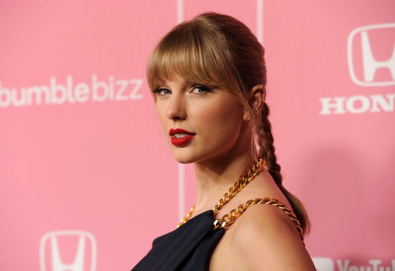 Taylor Swift at 2019 Billboard Women In Music — photo 301