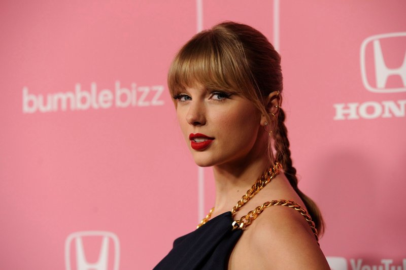 Taylor Swift at 2019 Billboard Women In Music — photo 309