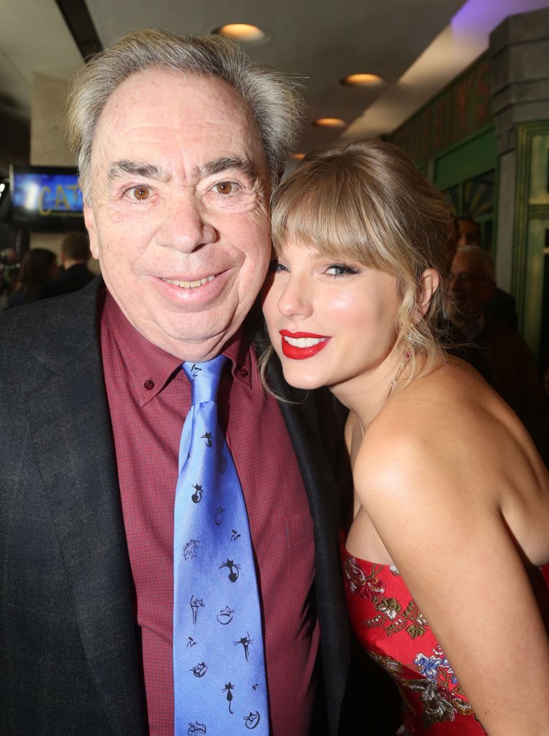 Taylor Swift at "Cats" World Premiere — photo 49