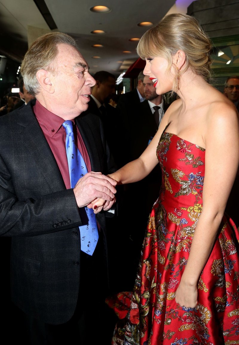 Taylor Swift at "Cats" World Premiere — photo 53