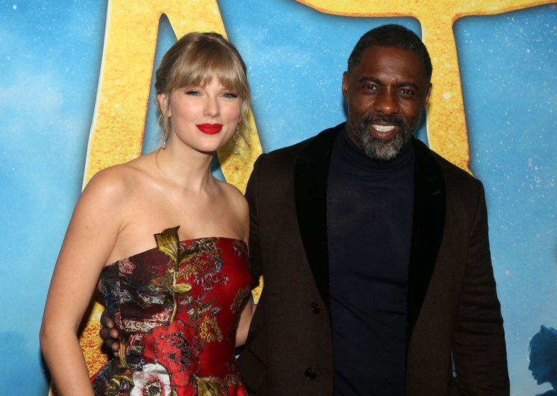 Taylor Swift at "Cats" World Premiere — photo 54