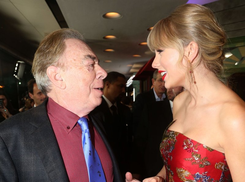 Taylor Swift at "Cats" World Premiere — photo 58