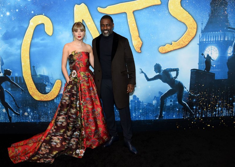 Taylor Swift at "Cats" World Premiere — photo 130