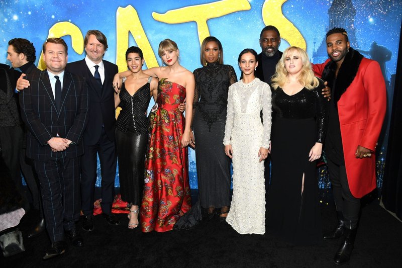 Taylor Swift at "Cats" World Premiere — photo 154