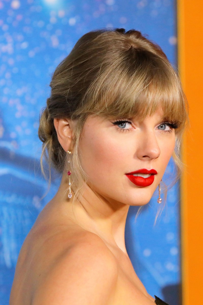 Taylor Swift at "Cats" World Premiere — photo 175