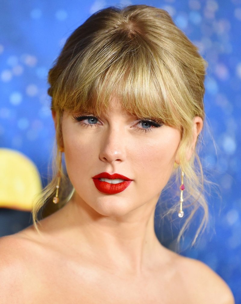Taylor Swift at "Cats" World Premiere — photo 193