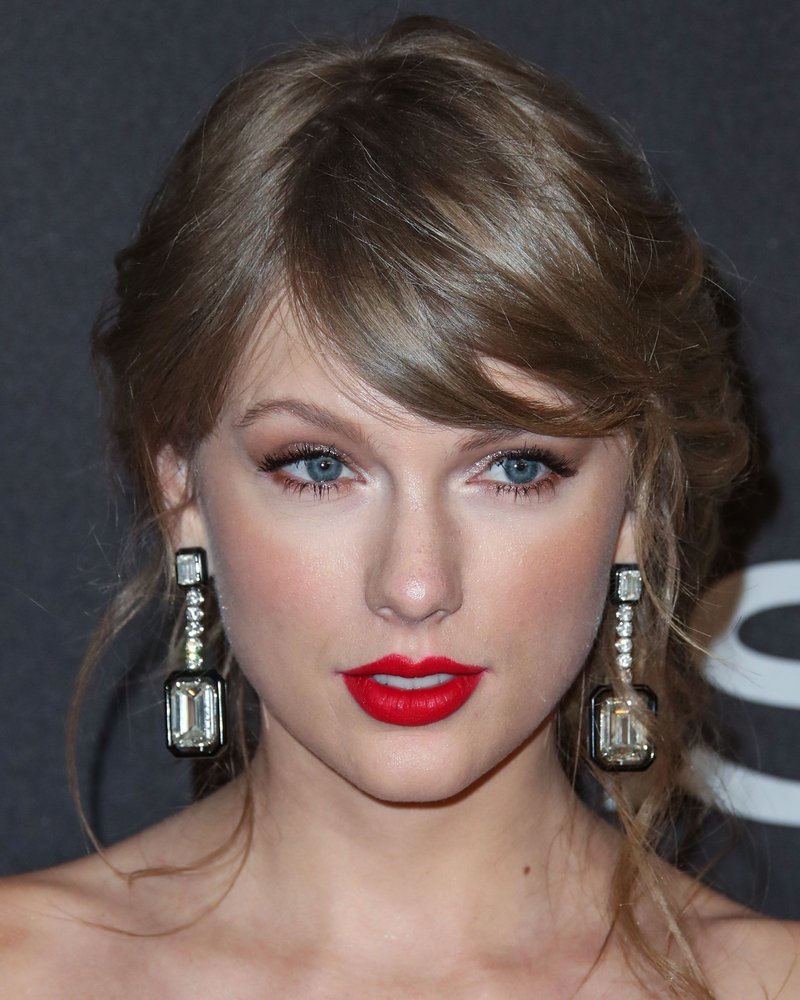 Taylor Swift at InStyle And Warner Bros. Golden Globes After Party — photo 153