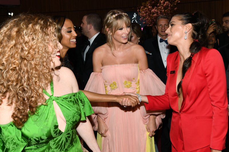 Taylor Swift at TIME 100 Gala 2019 — photo 257