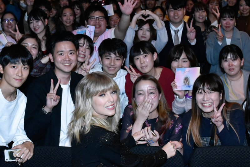 Taylor Swift at Tokyo Fan Event — photo 6