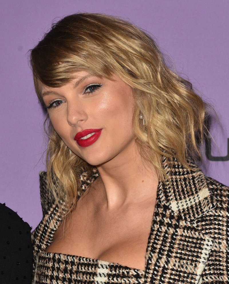 Taylor Swift at 2020 Sundance Film Festival - "Taylor Swift: Miss Americana" Premiere — photo 19