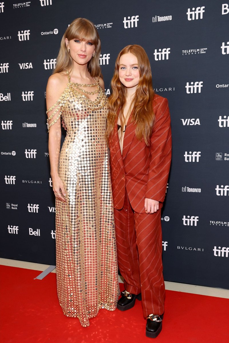 Taylor Swift at 2022 Toronto International Film Festival — photo 4