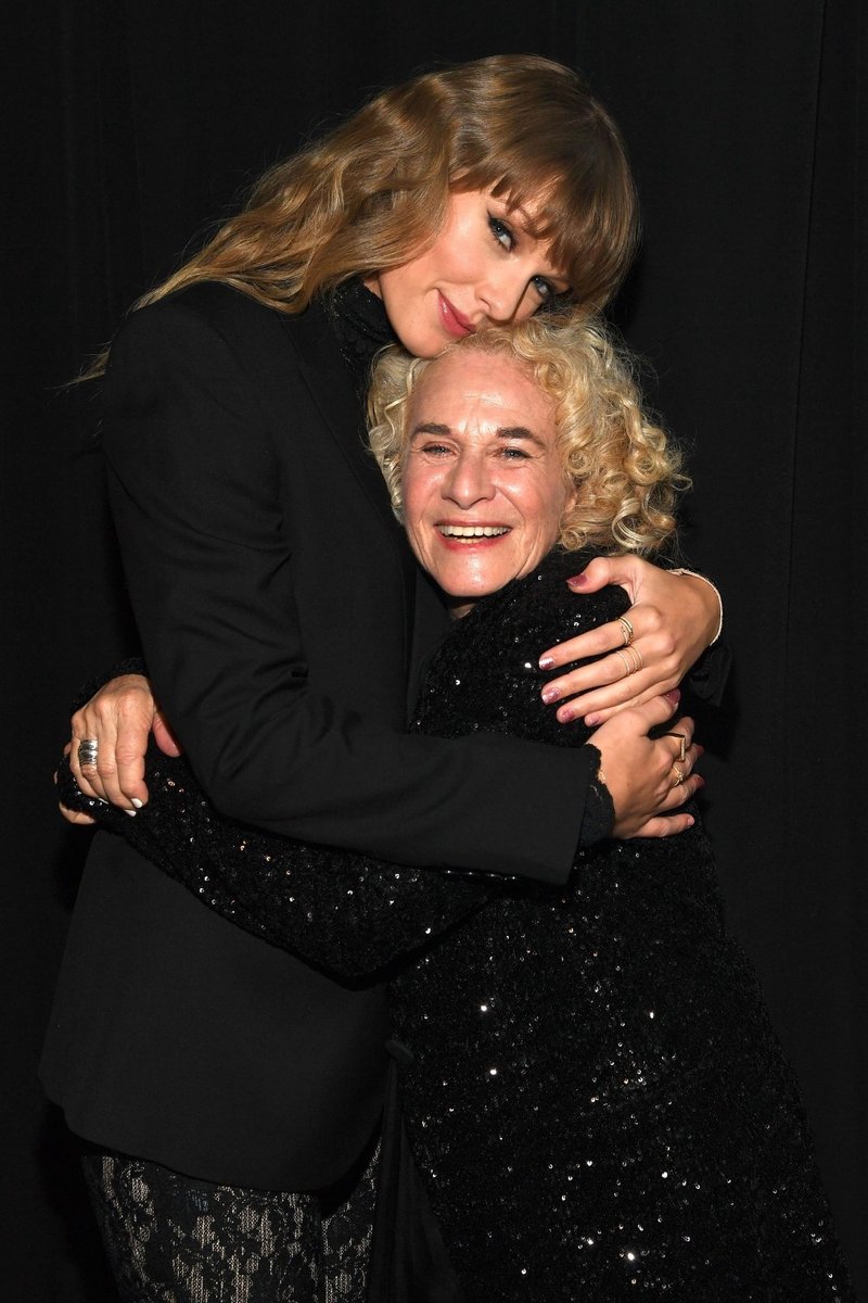 Taylor Swift at 36th Annual Rock & Roll Hall Of Fame Induction Ceremony — photo 67
