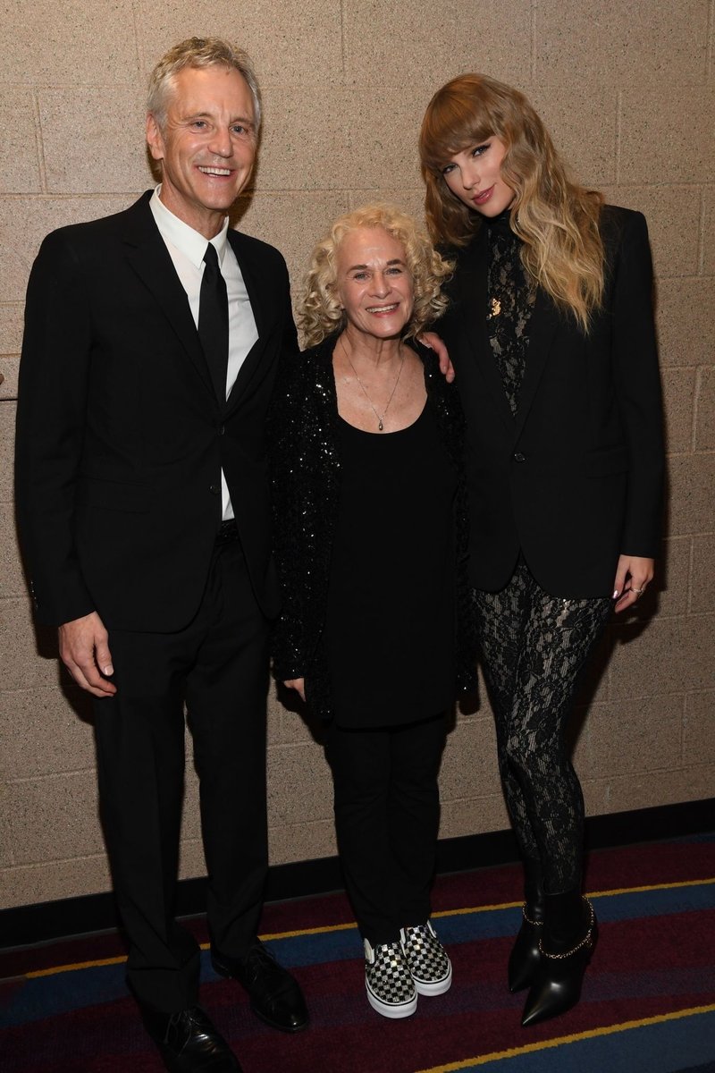 Taylor Swift at 36th Annual Rock & Roll Hall Of Fame Induction Ceremony — photo 77