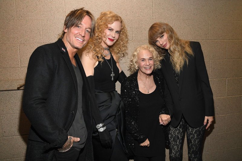 Taylor Swift at 36th Annual Rock & Roll Hall Of Fame Induction Ceremony — photo 81