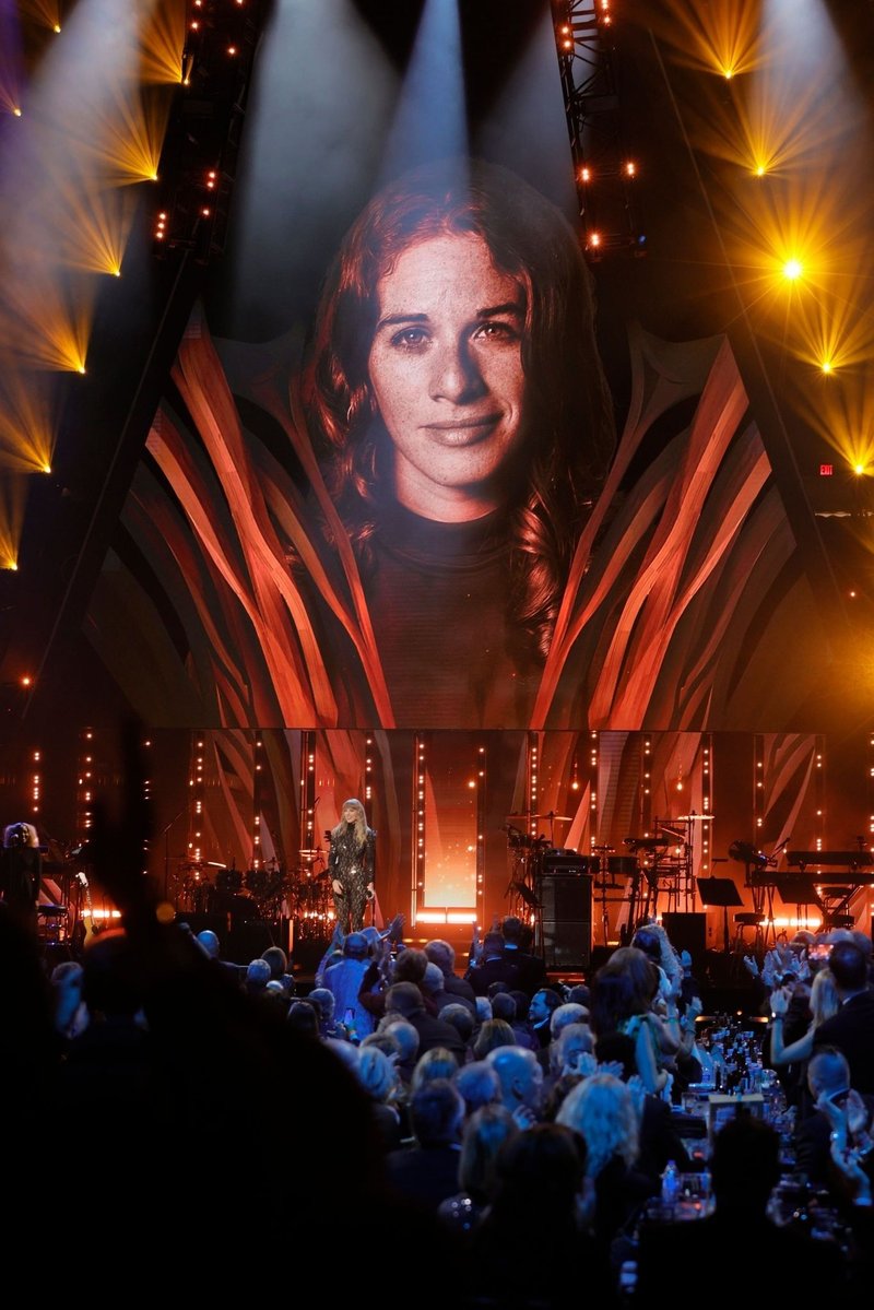 Taylor Swift at 36th Annual Rock & Roll Hall Of Fame Induction Ceremony — photo 90