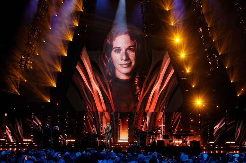 Taylor Swift at 36th Annual Rock & Roll Hall Of Fame Induction Ceremony — photo 91