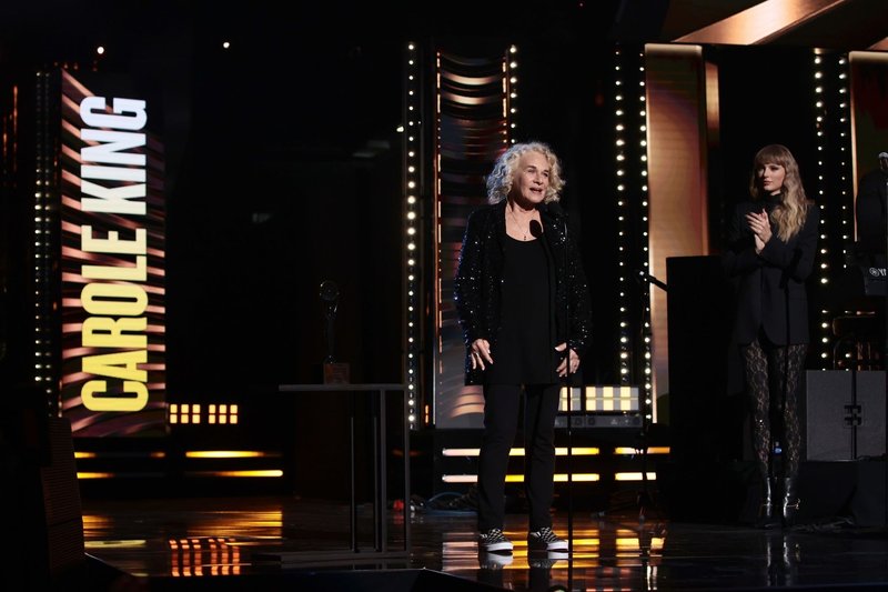 Taylor Swift at 36th Annual Rock & Roll Hall Of Fame Induction Ceremony — photo 101